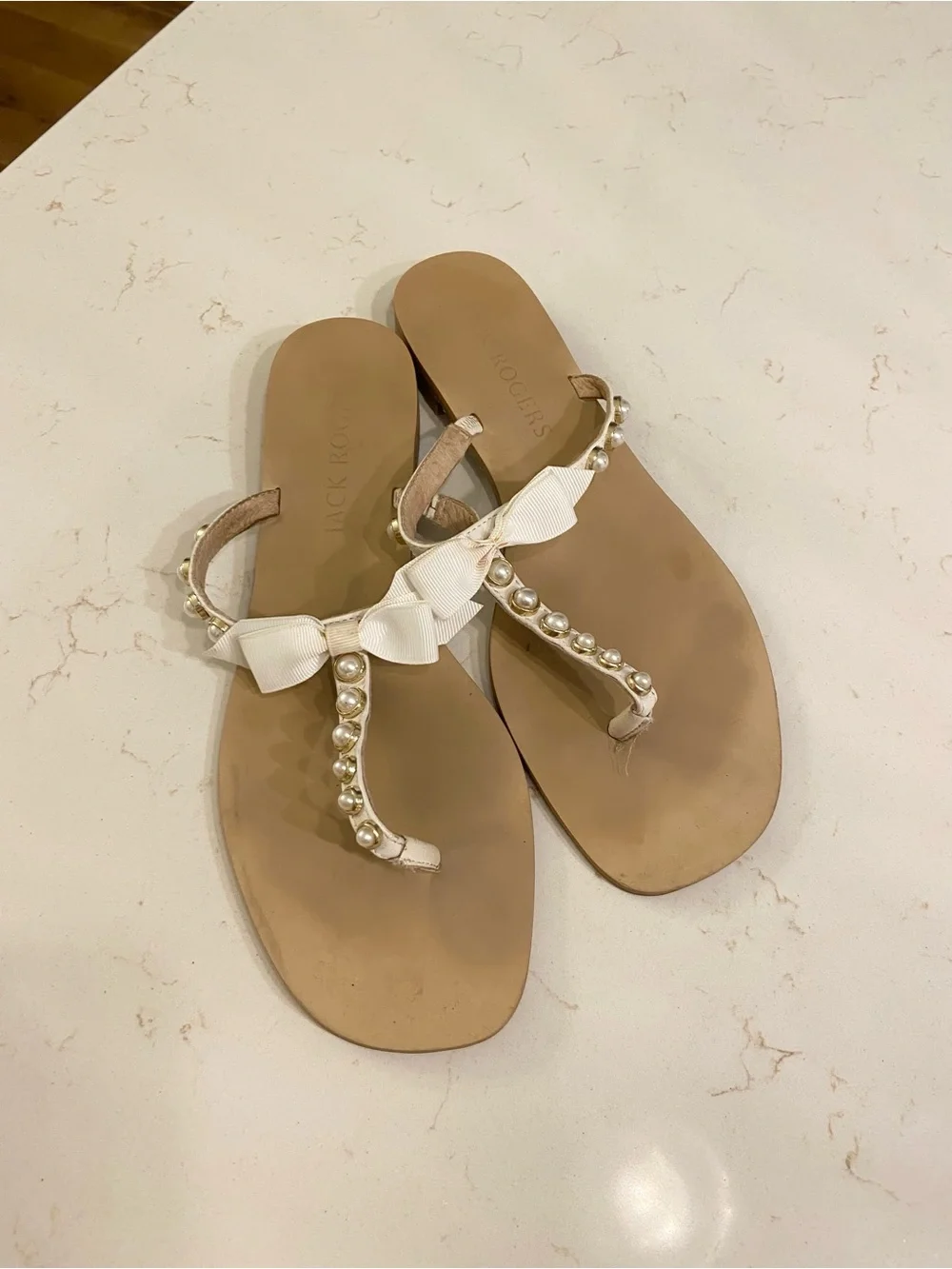 Jack rogers Pearl-Trim Bow Thong Sandals